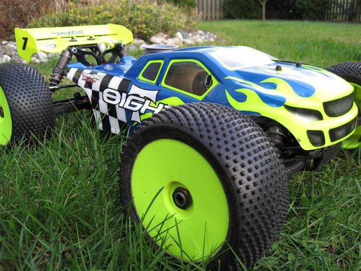 Truck Losi 8ight-T 2.0 Nitro billede 1