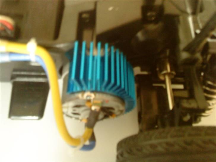 Bil hbx nissan (TILSALG!!!!) billede 6