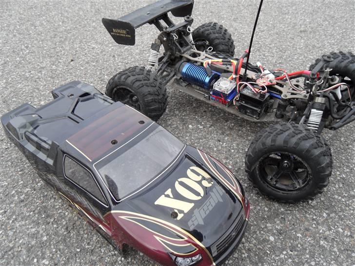 Off-Roader Stealth X09 Truggy Brushl billede 7