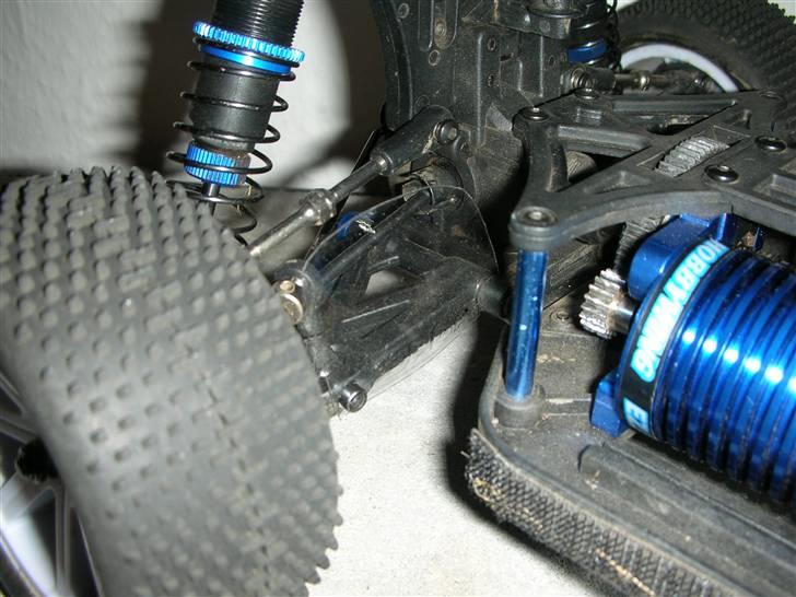Buggy LRP S10 Blast BX - Hjemmelavede dust covers billede 7