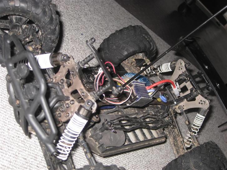 Bil Stealth X09 Truggy billede 9