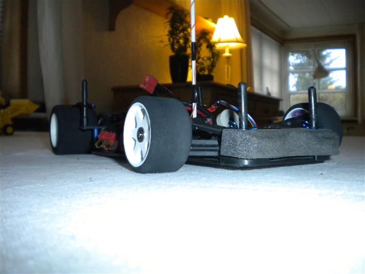 Bil Team Associated L4 billede 15