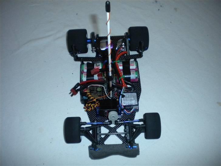 Bil Team Associated L4 billede 16