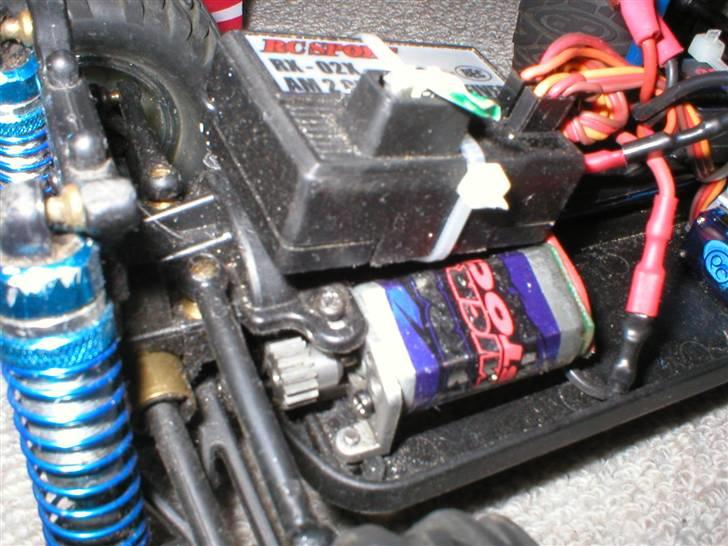 Truck Team Associated RC18MT billede 14