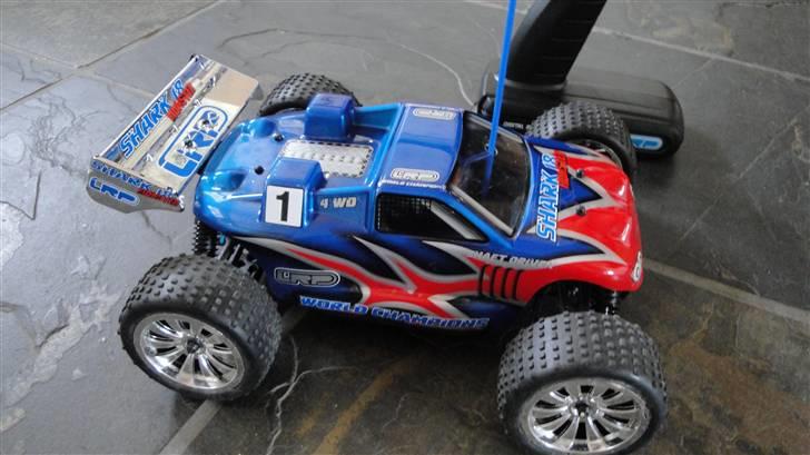 Truck LRP Shark 18 Monster  billede 1