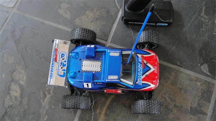 Truck LRP Shark 18 Monster  billede 4