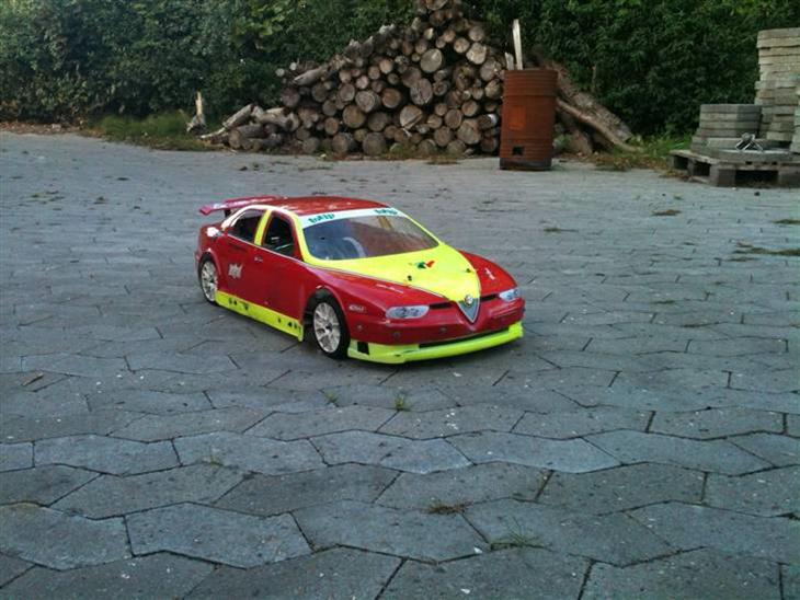 Bil Bergonzoni Alfa 156 billede 1
