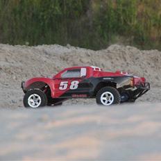 Off-Roader Traxxas Slash 2WD