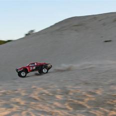 Off-Roader Traxxas Slash 2WD