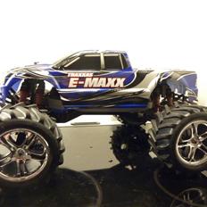 Truck Traxxas E-MAXX SOLGT
