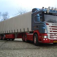 Lastbiler Tamiya Scania R 560 6x4