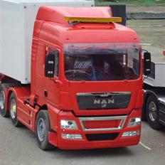 Lastbiler M.A.N TGX i stumper og stykker