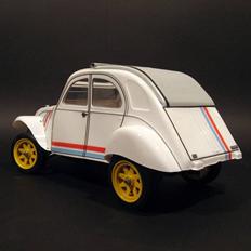 Bil 2CV Baja FF01