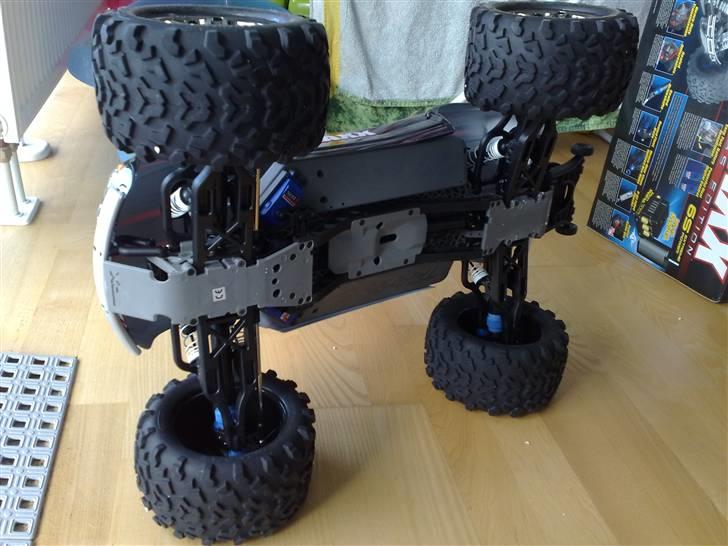 Off-Roader E-Maxx Brushless Edition billede 6