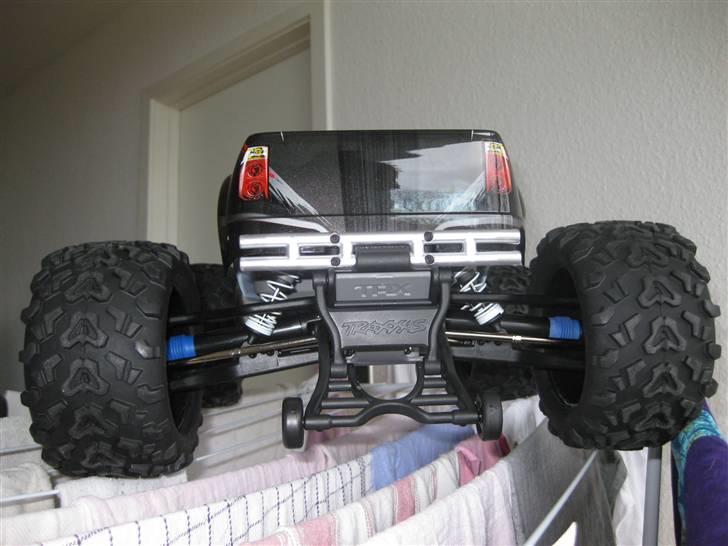 Off-Roader E-Maxx Brushless Edition billede 9
