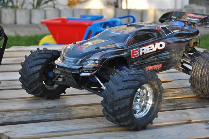 Bil Traxxas E-revo BL - før! billede 12
