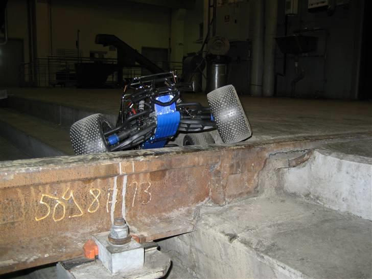 Truck TRX EMaxx RPM edt. SOLGT - Track-climbing billede 6