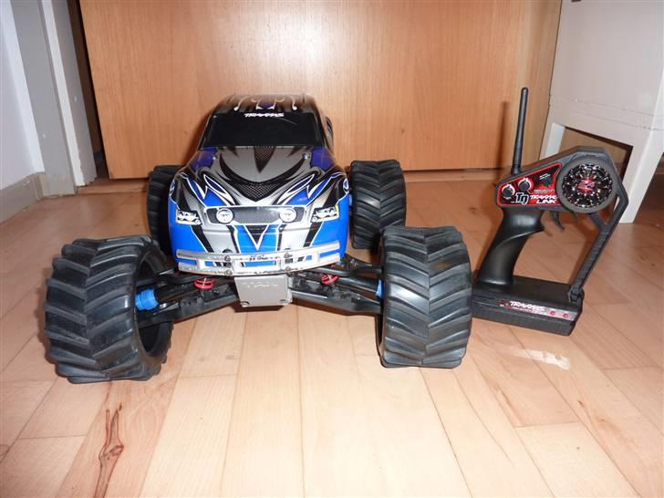 Truck Traxxas E-MAXX SOLGT billede 3
