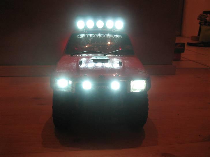 Bil kyosho toyota 4runner4x4 billede 3