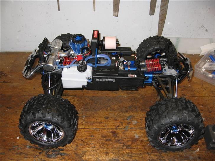 Off-Roader Traxxas Revo 3,3 09' billede 12