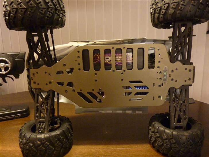 Truck Stealth X09  BL SOLGT billede 4