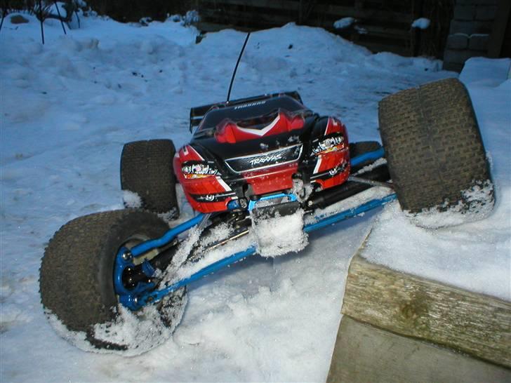 Bil Traxxas E-revo BRUSHLESS!  billede 3