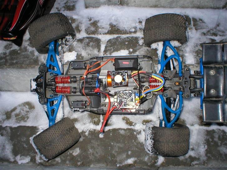 Bil Traxxas E-revo BRUSHLESS!  billede 7