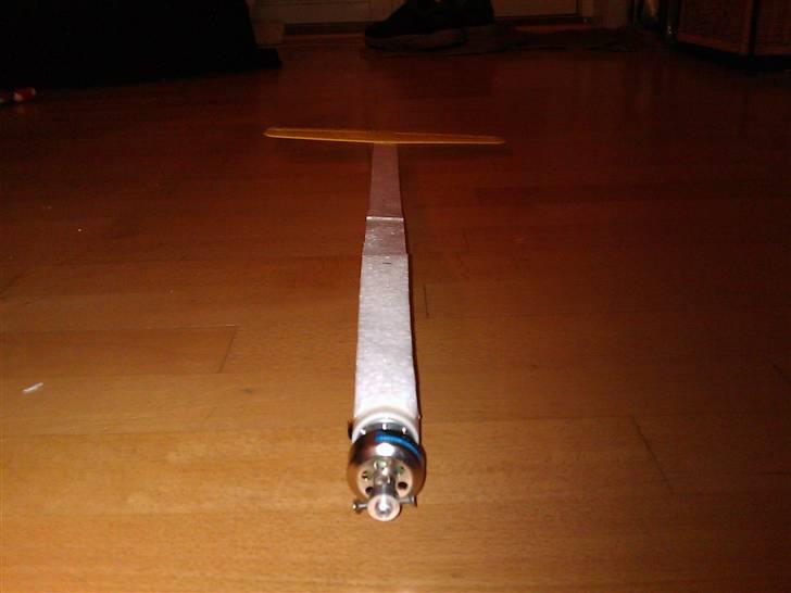 Fly DIY El-svæver dec. 2010 billede 4