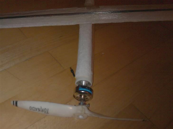 Fly DIY El-svæver dec. 2010 billede 17