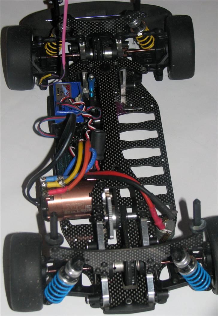 Bil R9 - undervogn set bag fra billede 10