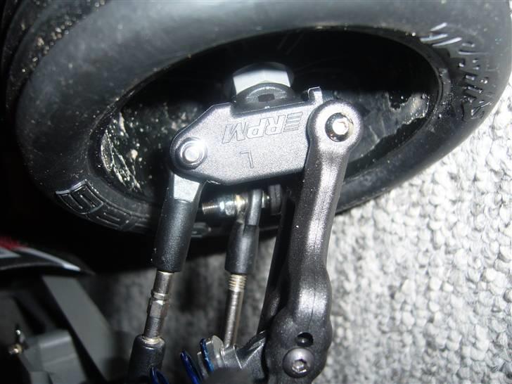 Off-Roader Traxxas Rustler VXL - RPM Caster block billede 9