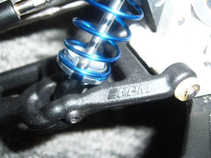 Off-Roader Traxxas Rustler VXL - RPM A-Arm til fronten billede 11