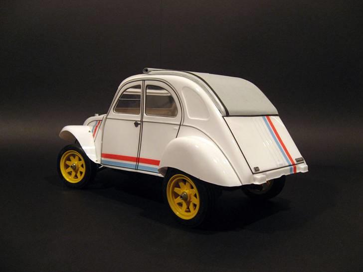 Bil 2CV Baja FF01 billede 2