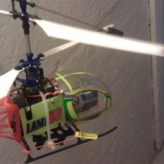 Helikopter esky lama v3