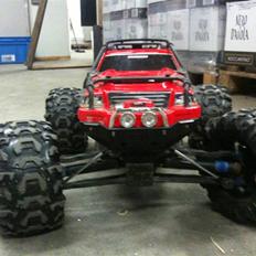 Truck Traxxas Summit