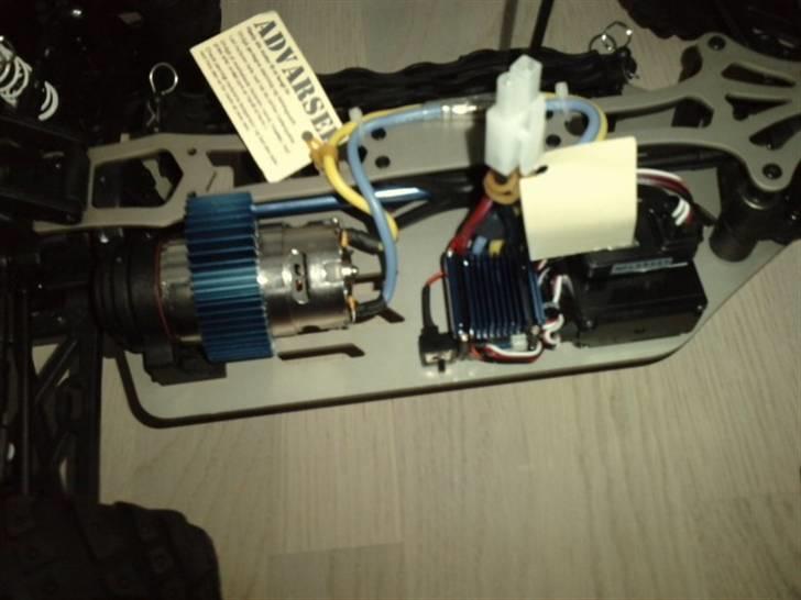 Off-Roader stealth x09 2,4GHz billede 10