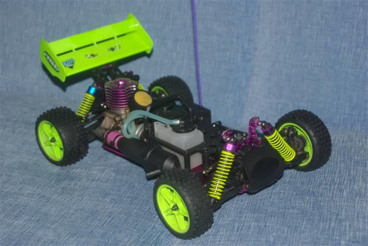 Buggy Atomic Warhead billede 3