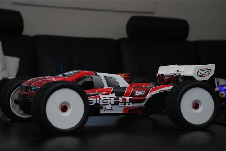 Off-Roader Losi 8ight-t 2,0 RTR  billede 1