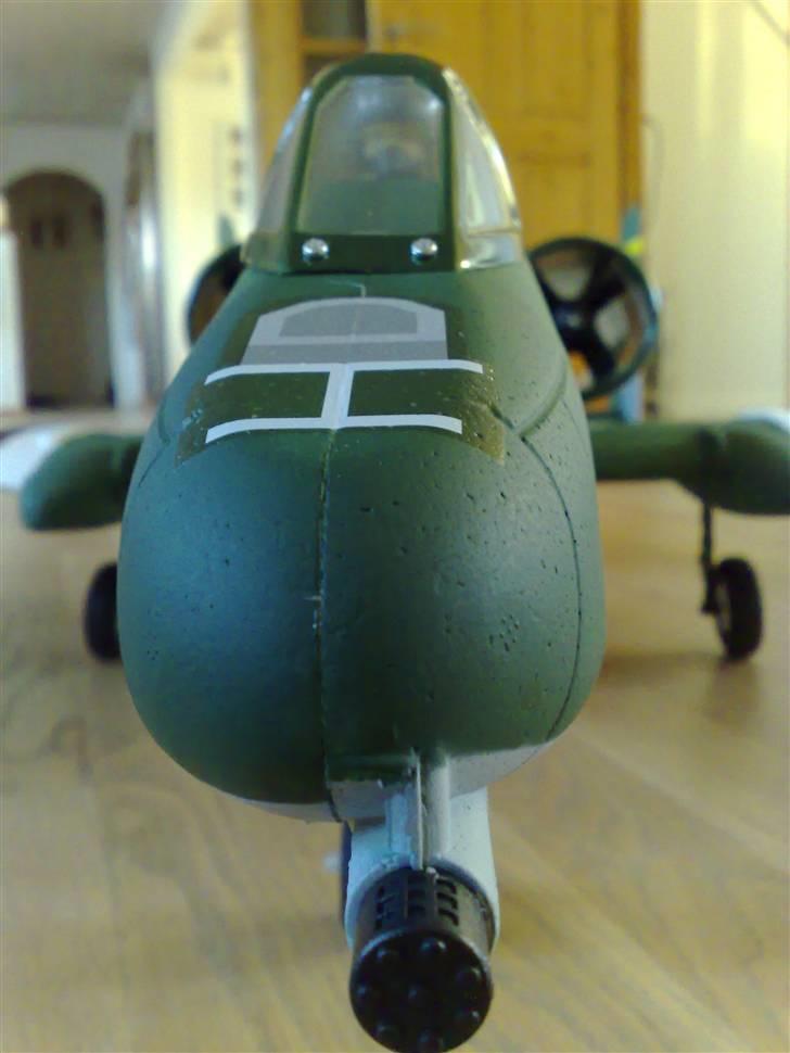 Fly A-10 Warthog Fighter Jet - cockpit bliver holdt fast af 2 små magneter og en lille "lås" Samt den onde gatling kanon fed detalje billede 13