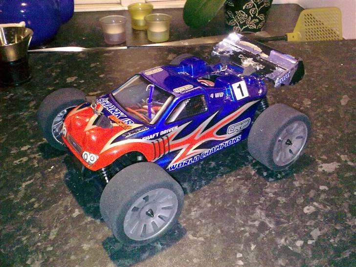 Truck LRP Shark 18 Monster  billede 11