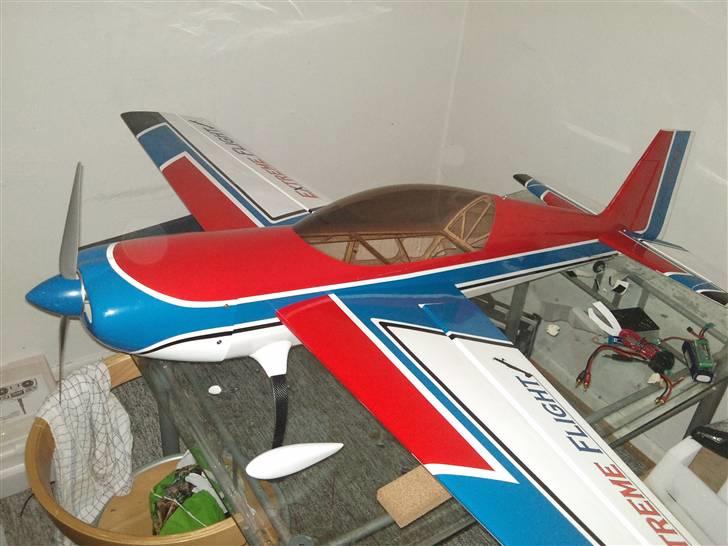 Fly Extreme Flight-Extra 300 billede 2