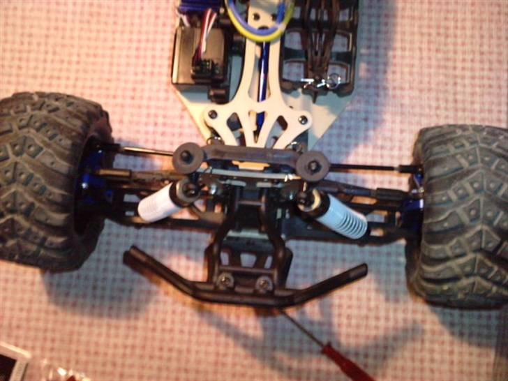 Off-Roader stealth x09 2,4GHz billede 18