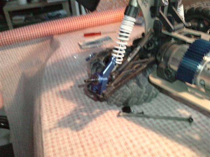 Off-Roader stealth x09 2,4GHz billede 19