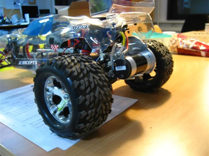 Buggy Traxxas Hustler BYTTET - nu med alu gearbox og vxl  gear/diff billede 17