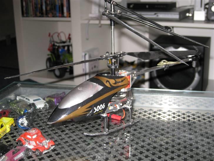 Helikopter S006 Alloy Shark billede 5