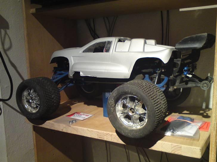 Bil Traxxas E-revo BRUSHLESS!  - Ny body billede 12