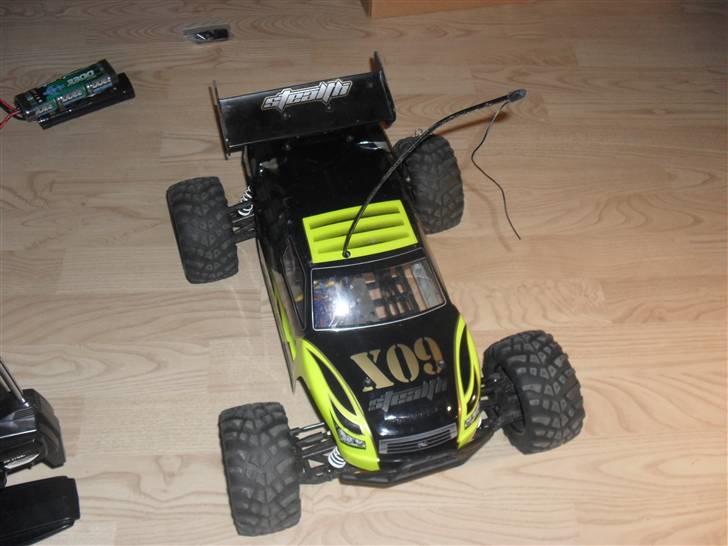 Off-Roader Stealth X09 Truggy (Solgt - Bilen :)  billede 11