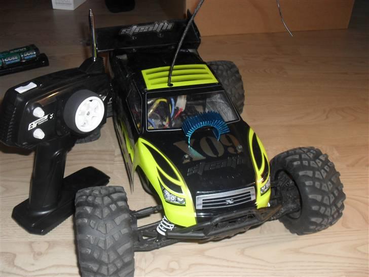 Off-Roader Stealth X09 Truggy (Solgt - bil med karossen + contoler :)  billede 12