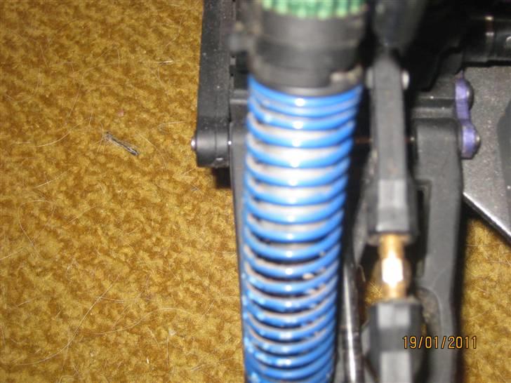 Off-Roader Hsp Tornado 3.5ccm - De lidt hårdere blå støddæmper :) (Bag) billede 9