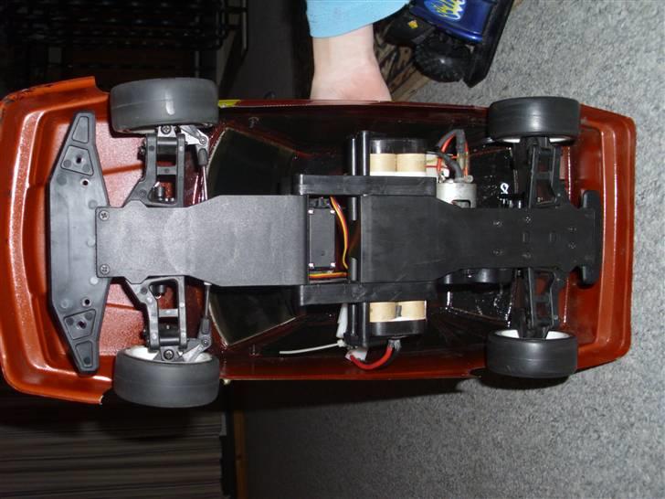 Bil Bil Kyosho PureTen Mantis - undervognen billede 7